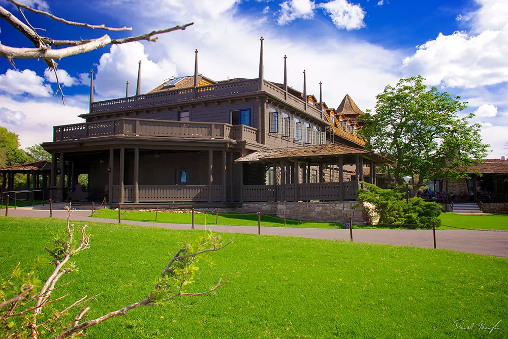El Tovar Lodge
